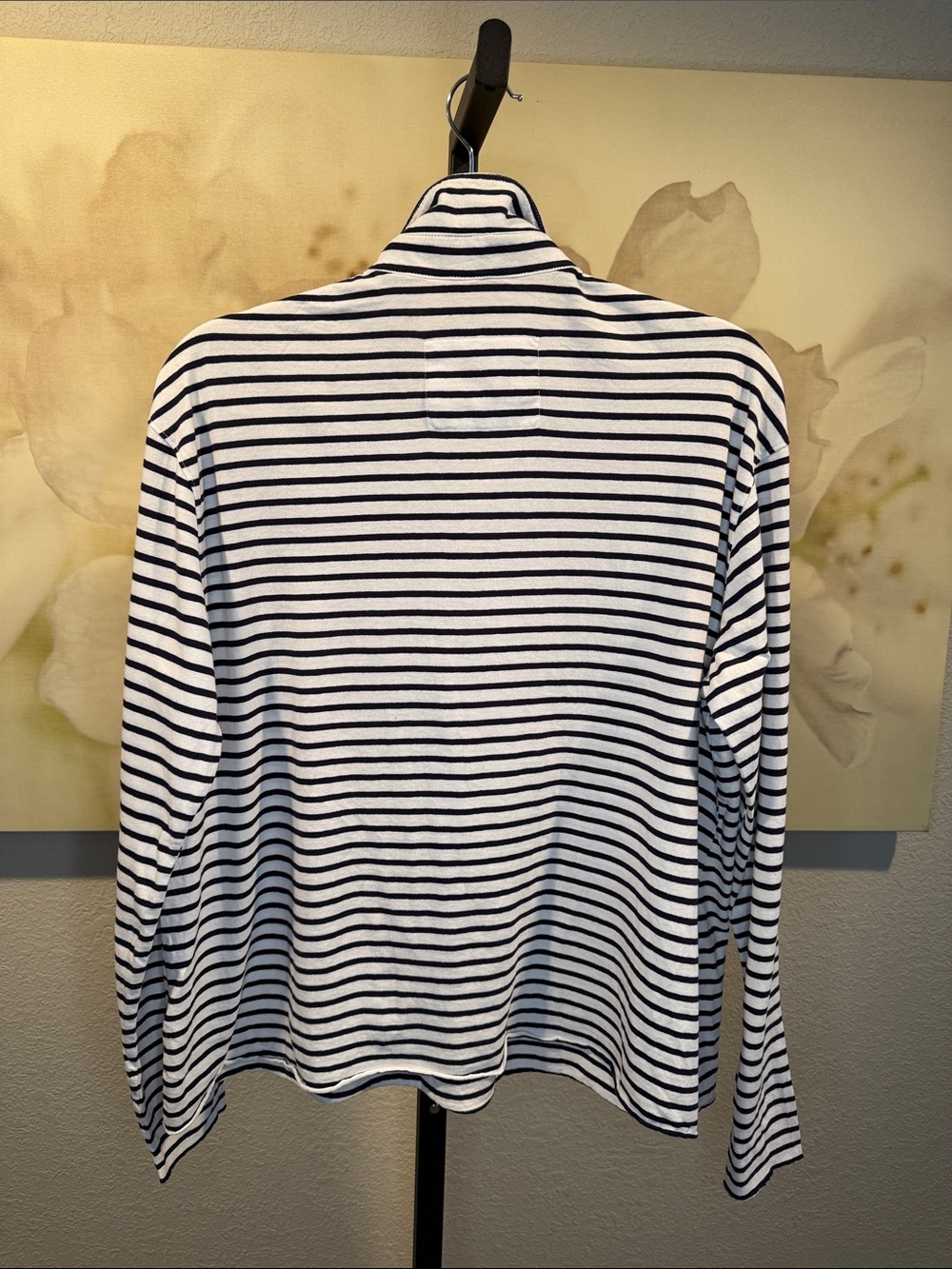 🆕Frank & Eileen Patrick Popover Henley in Navy French Stripe - Picture 6 of 7